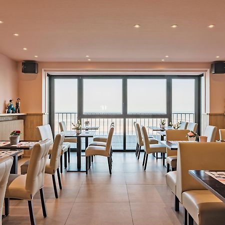Hotel De Zeebries Budget Middelkerke Exterior photo